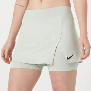 Nike Women's Skirt - Light Gray